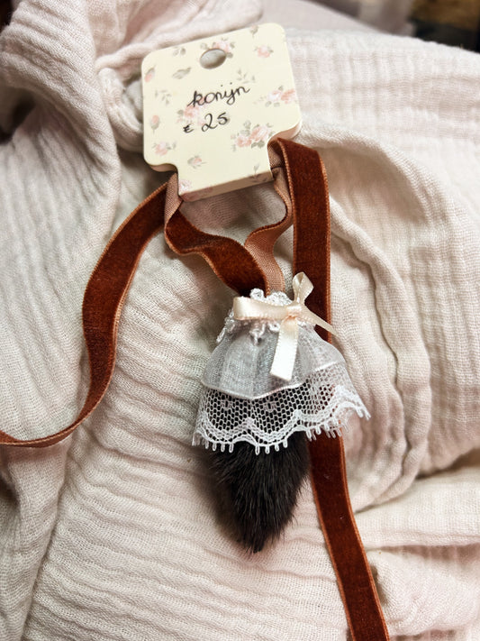 bunny paw - brown